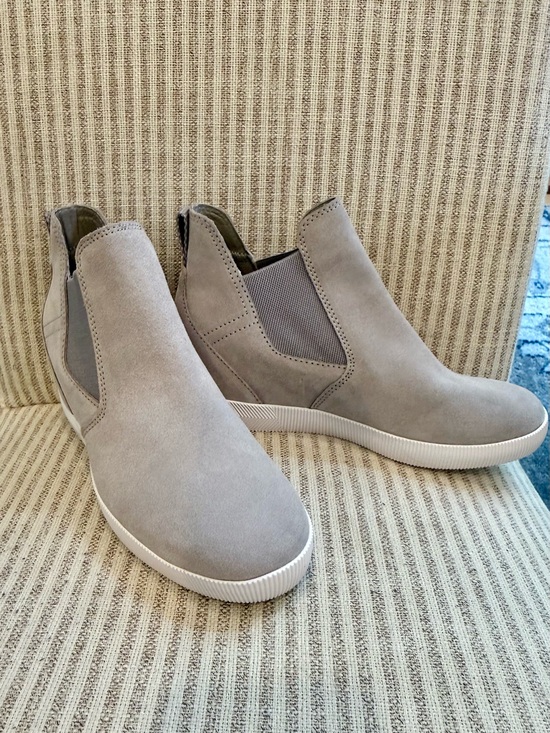 Sorel Shoes - New Women's Sorel Out & Slip
On Wedge Chelsea grey suede boots # Chelsea #Fall